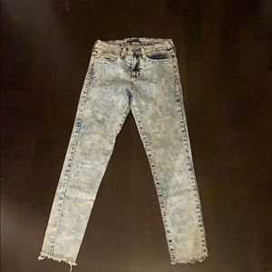 Acid wash skinny jeans